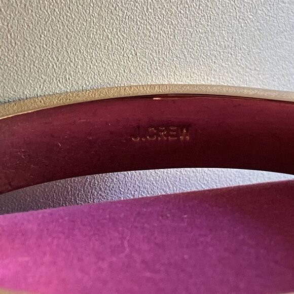 💛 J. Crew Gold Tone Bracelet - Picture 2 of 4